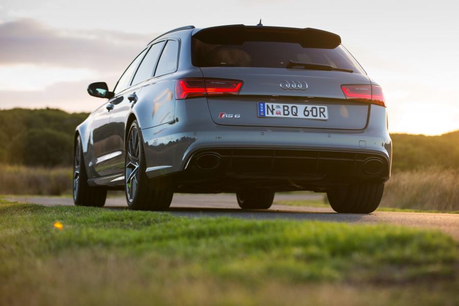  Audi RS6 Avant Performance (4G, C7) 2016 года  (AU) (фото 9 из 11)